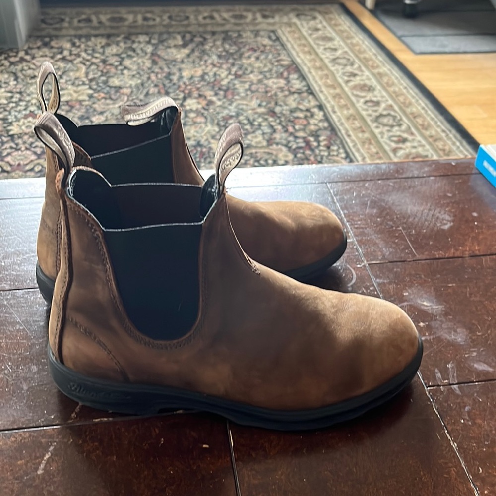 EUC suede Blundstones men’s AU 6.5 worn